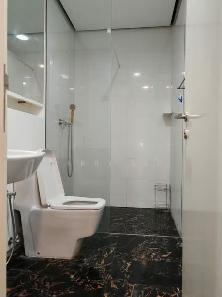 Arcoris Residences untuk Untuk Disewa - RM 5,500 /bulan, Apr 2026 - Bathroom - PropertyGuru.com.my