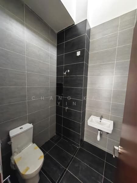 Bandar Dato Onn Double Storey House untuk Untuk Dijual - RM 880,000, Mac 2026 - Bathroom - PropertyGuru.com.my