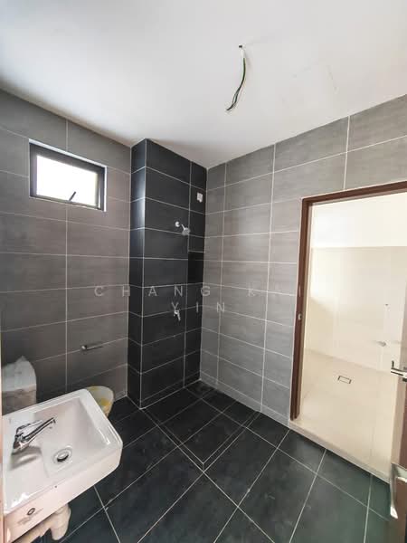 Bandar Dato Onn Double Storey House untuk Untuk Dijual - RM 880,000, Mac 2026 - Bathroom - PropertyGuru.com.my