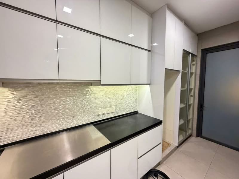 North Kiara, Mont Kiara, Desa Park City, Bangsar, Damansara untuk Untuk Disewa - RM 35,000 /bulan, Mac 2026 - Kitchen - PropertyGuru.com.my