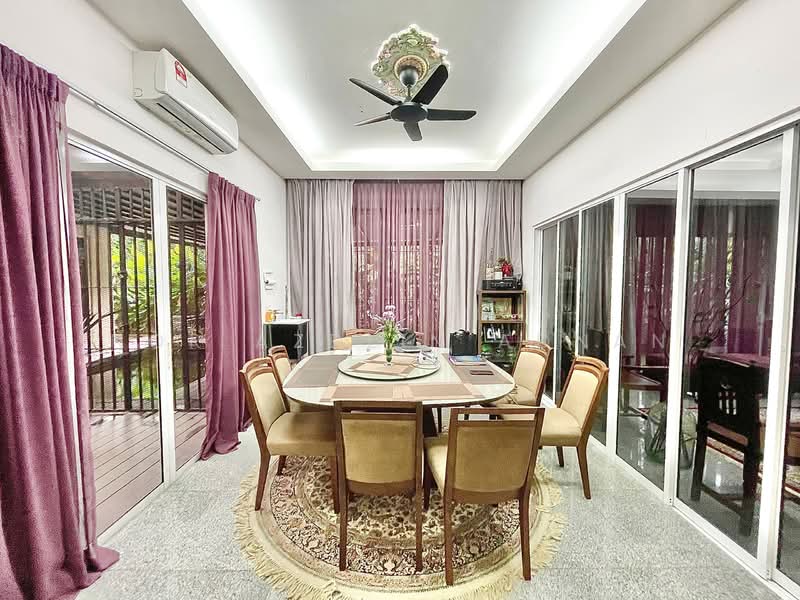 Bungalow for Sale in Bangi (Selangor) - Nor Azdlin Adnan - Dining Room - PropertyGuru.com.my