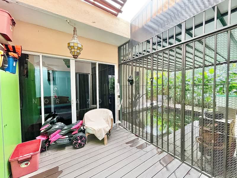 Bungalow for Sale in Bangi (Selangor) - Nor Azdlin Adnan - Balcony - PropertyGuru.com.my