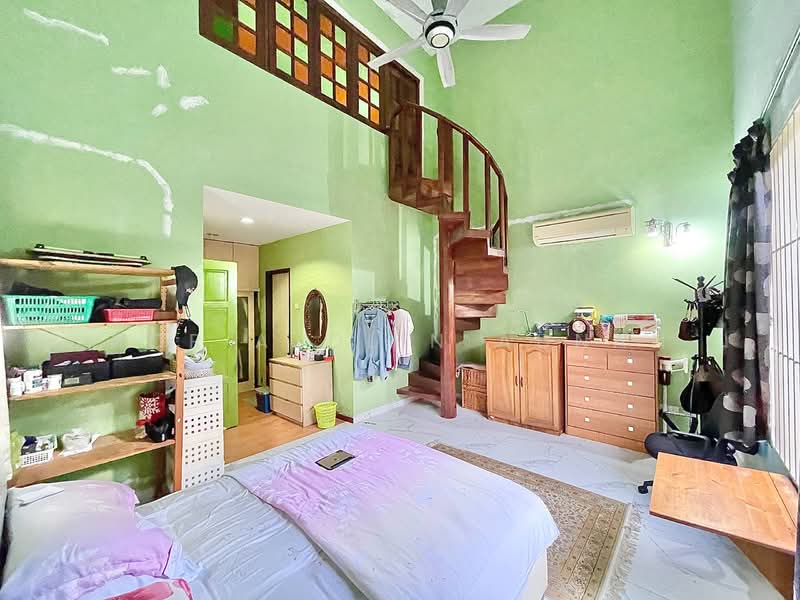 Bungalow for Sale in Bangi (Selangor) - Nor Azdlin Adnan - Bedroom - PropertyGuru.com.my