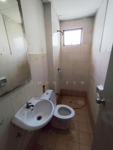 Casa Subang untuk Untuk Disewa - RM 1,600 /bulan, Mac 2026 - Bathroom - PropertyGuru.com.my