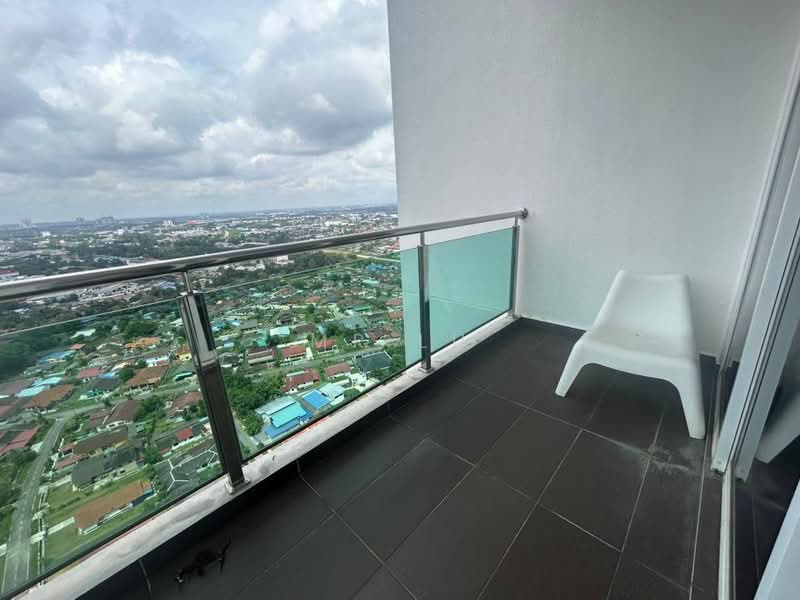 M Condominium @ Larkin untuk Untuk Disewa - RM 2,400 /bulan, Mac 2026 - Balcony - PropertyGuru.com.my