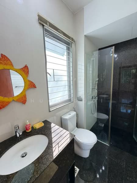 Bukit Damansara, Damansara Heights, Bangsar, Mont Kiara untuk Untuk Disewa - RM 18,000 /bulan, Mac 2026 - Bathroom - PropertyGuru.com.my