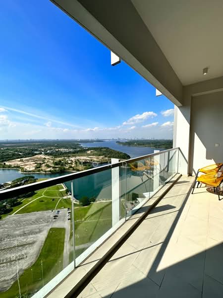 Southern Marina Residences untuk Untuk Dijual - RM 820,000, Mac 2026 - Balcony - PropertyGuru.com.my