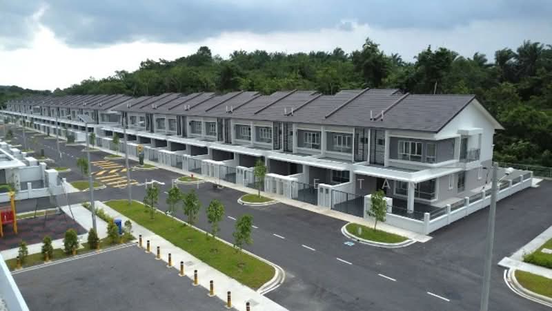 2-storey Terraced House for Rent in Sungai Buloh (Selangor) - Christine Tan - Exterior - PropertyGuru.com.my