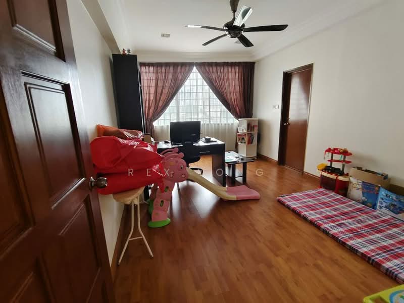 Aloha Tower Condominium untuk Untuk Disewa - RM 3,000 /bulan, Mac 2026 - Study - PropertyGuru.com.my