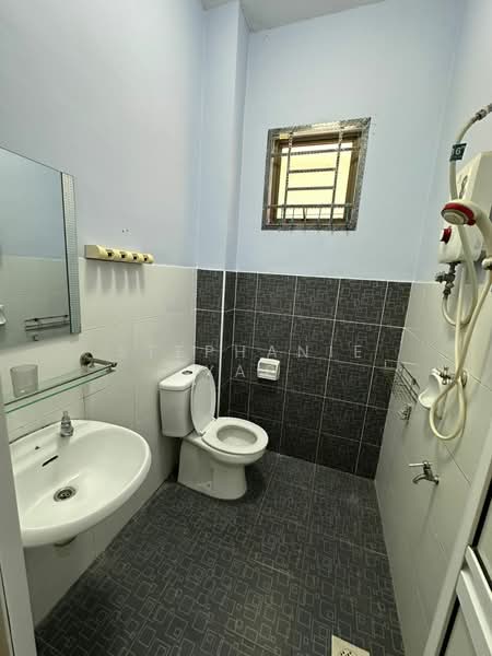 Setia Eco Gardens untuk Untuk Disewa - RM 1,900 /bulan, Mac 2026 - Bathroom - PropertyGuru.com.my