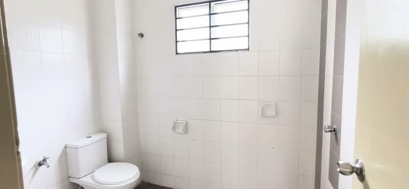 2-storey Terraced House for Sale in Setia Alam (Selangor) - MC Soh - Bathroom - PropertyGuru.com.my
