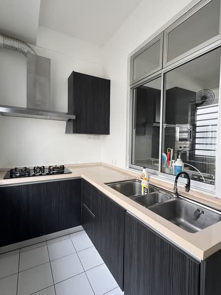 2-storey Terraced House for Rent in Bukit Indah (Iskandar Puteri (Nusajaya)) - Angelina Tan - Kitchen - PropertyGuru.com.my
