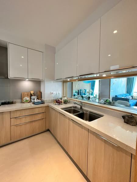 Service Residence for Sale at Southern Marina Residences - Jasmond Koh - Kitchen - PropertyGuru.com.my