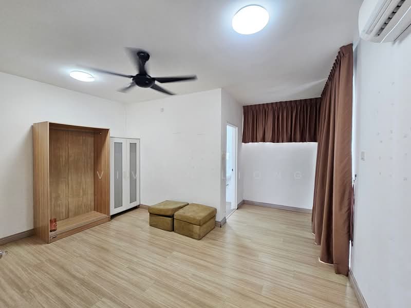 Taman Nadayu 92, Kajang 2 untuk Untuk Disewa - RM 3,500 /bulan, Mac 2026 - Bedroom - PropertyGuru.com.my