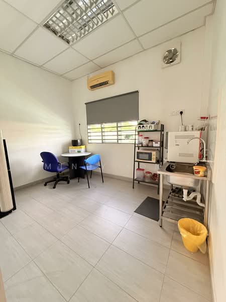 Warehouse for Rent in Bukit Mertajam (Penang) - Mindy Kong - Kitchen - PropertyGuru.com.my