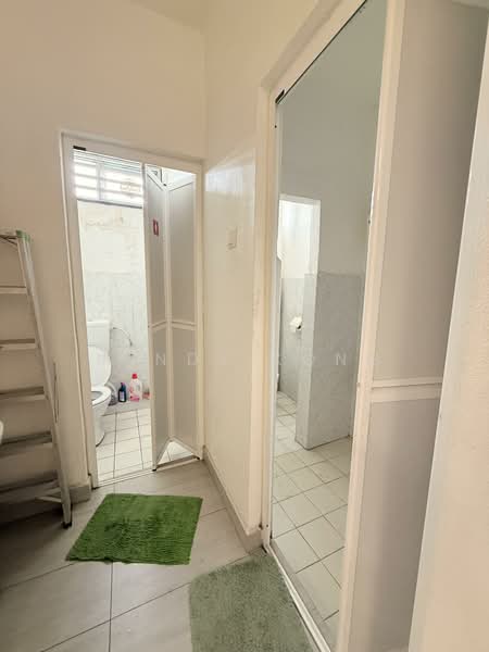 Warehouse for Rent in Bukit Mertajam (Penang) - Mindy Kong - Bathroom - PropertyGuru.com.my