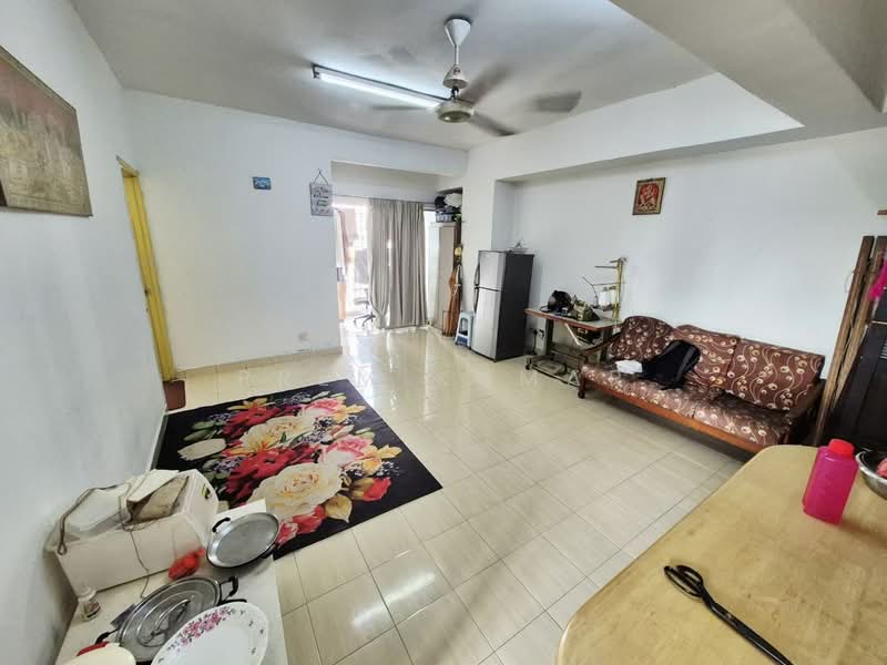 Pangsapuri untuk Dijual di Menara Pelangi - Prem Kumar - Living Room - PropertyGuru.com.my
