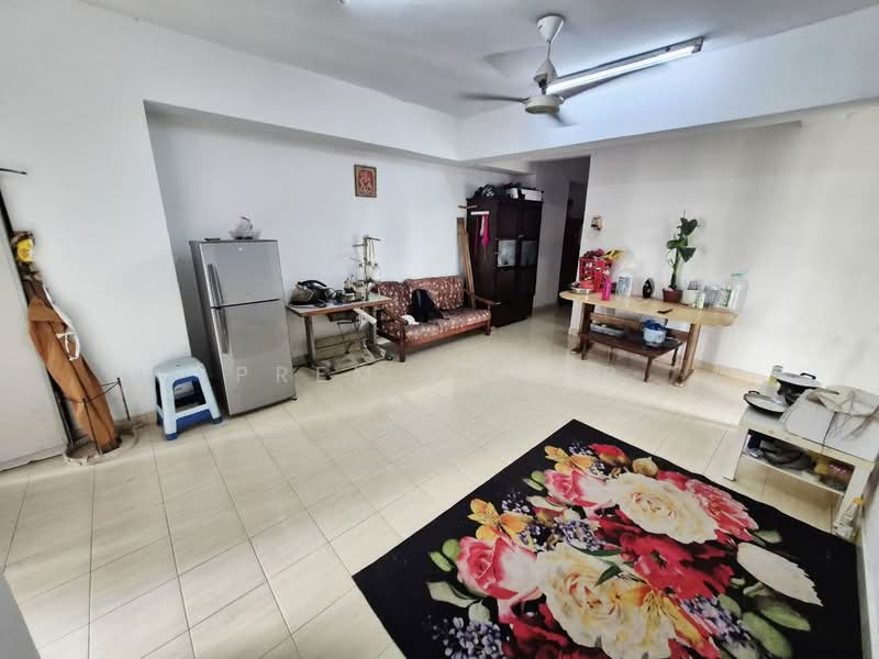 Pangsapuri untuk Dijual di Menara Pelangi - Prem Kumar - Living Room - PropertyGuru.com.my
