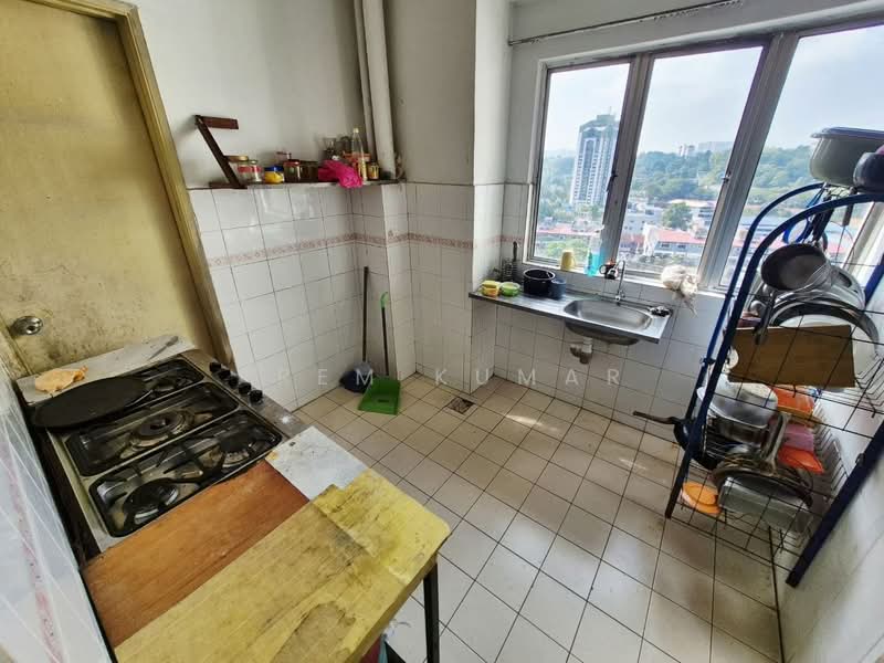 Pangsapuri untuk Dijual di Menara Pelangi - Prem Kumar - Kitchen - PropertyGuru.com.my