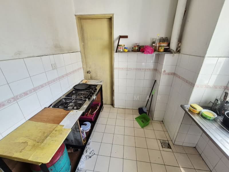 Pangsapuri untuk Dijual di Menara Pelangi - Prem Kumar - Kitchen - PropertyGuru.com.my