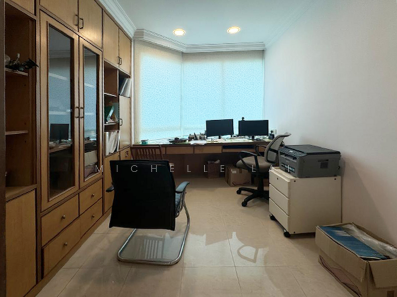 Gurney Beach Resort untuk Untuk Dijual - RM 1,950,000, Mac 2026 - Study - PropertyGuru.com.my