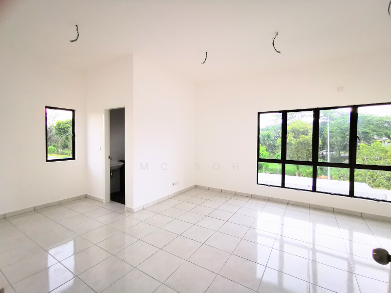 2-storey Terraced House for Sale in Setia Alam (Selangor) - MC Soh - Living Room - PropertyGuru.com.my