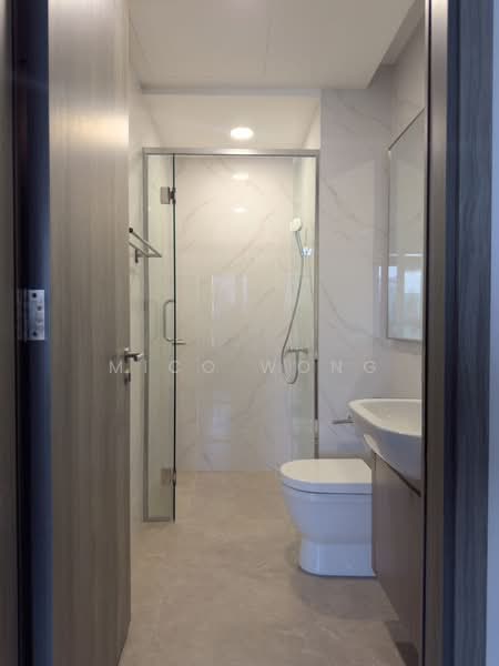 Servis Apartment untuk Disewa di Agile Bukit Bintang - Mico Wong - Bathroom - PropertyGuru.com.my