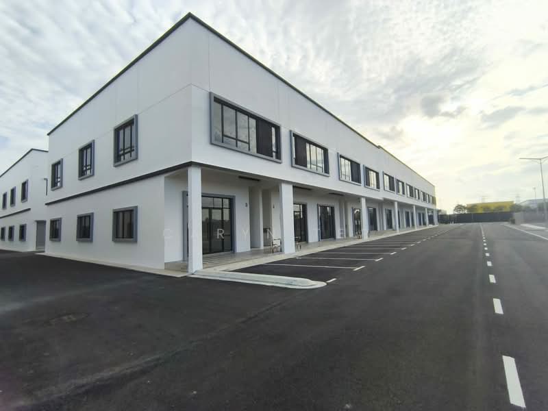 Shop for Rent in Pasir Gudang (Johor) - Caryn Ter - Exterior - PropertyGuru.com.my