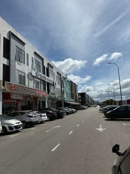 Shop for Rent in Austin Crest (Johor Bahru) - Caryn Ter - Exterior - PropertyGuru.com.my