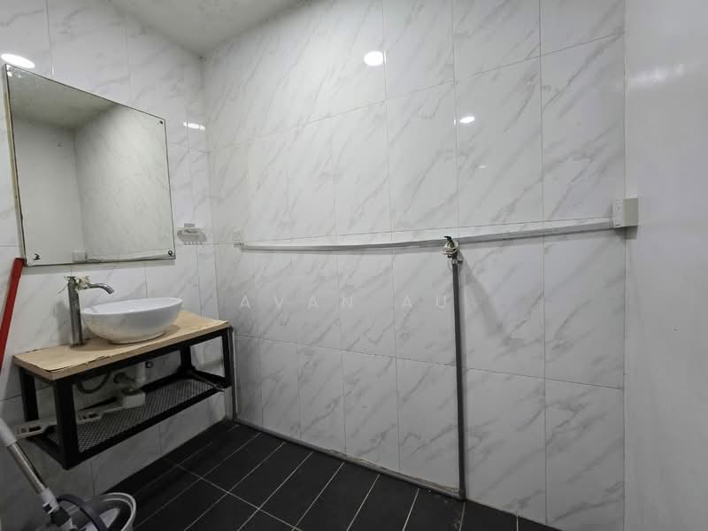 Service Residence for Rent at SOHO @ Empire City - AVAN AU - Bathroom - PropertyGuru.com.my