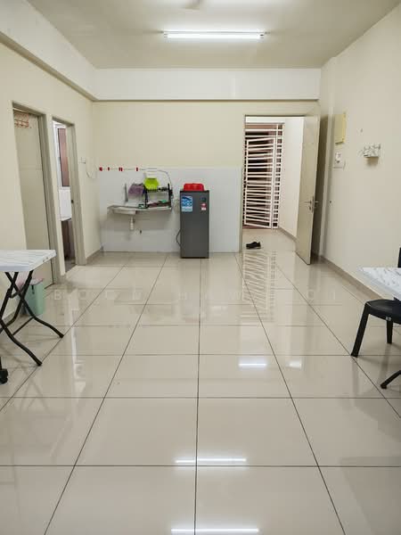 Condominium for Rent at Royale Infinity - Boon Haw Ooi - Kitchen - PropertyGuru.com.my