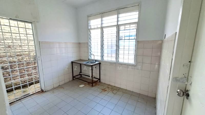 Desaria untuk Untuk Dijual - RM 289,000, Mac 2026 - Kitchen - PropertyGuru.com.my