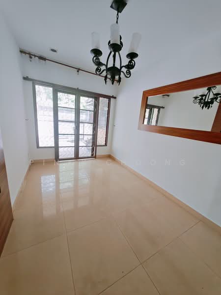 3-storey Terraced House for Sale in Sierramas (Sungai Buloh) - Pinky Choong - PropertyGuru.com.my