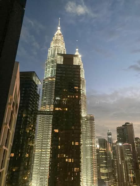 Star Residences Two untuk Untuk Dijual - RM 1,500,000, Mac 2026 - Exterior - PropertyGuru.com.my