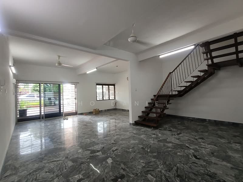 Meru Klang untuk Untuk Dijual - RM 600,000, Mac 2026 - Living Room - PropertyGuru.com.my