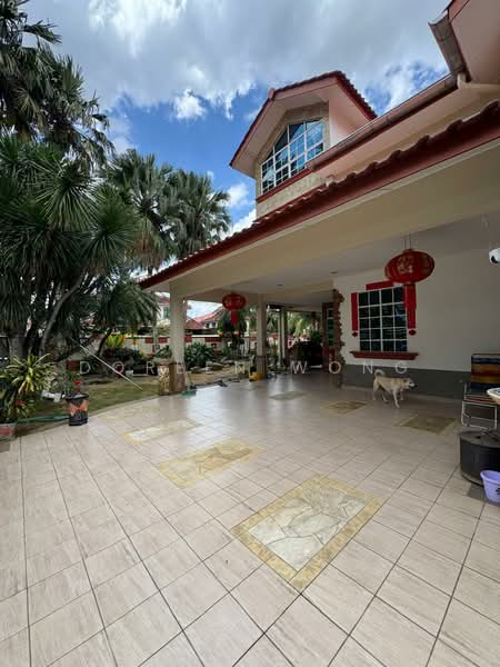 For Sale - Pelangi Indah corner lot semi detached for sales