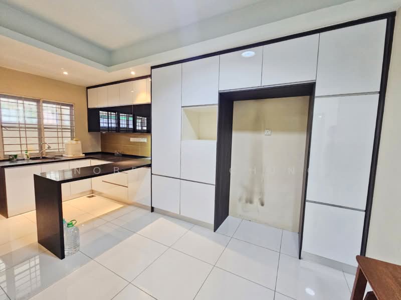 2-storey Terraced House for Sale in Putra Permai (Subang Jaya) - Nobeille Chung - Kitchen - PropertyGuru.com.my