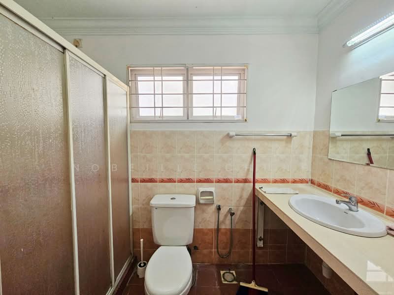 2-storey Terraced House for Sale in Putra Permai (Subang Jaya) - Nobeille Chung - PropertyGuru.com.my