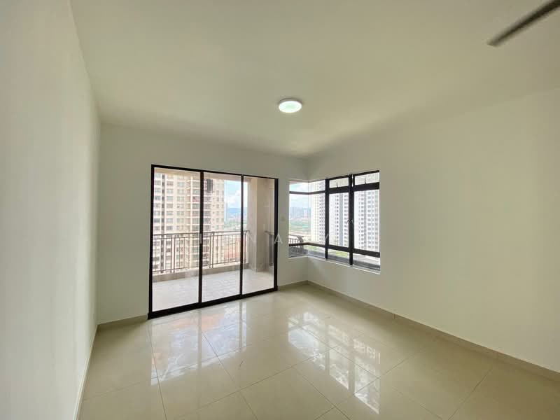 Royal Domain Sri Putramas 2 untuk Untuk Disewa - RM 1,700 /bulan, Mac 2026 - Balcony - PropertyGuru.com.my