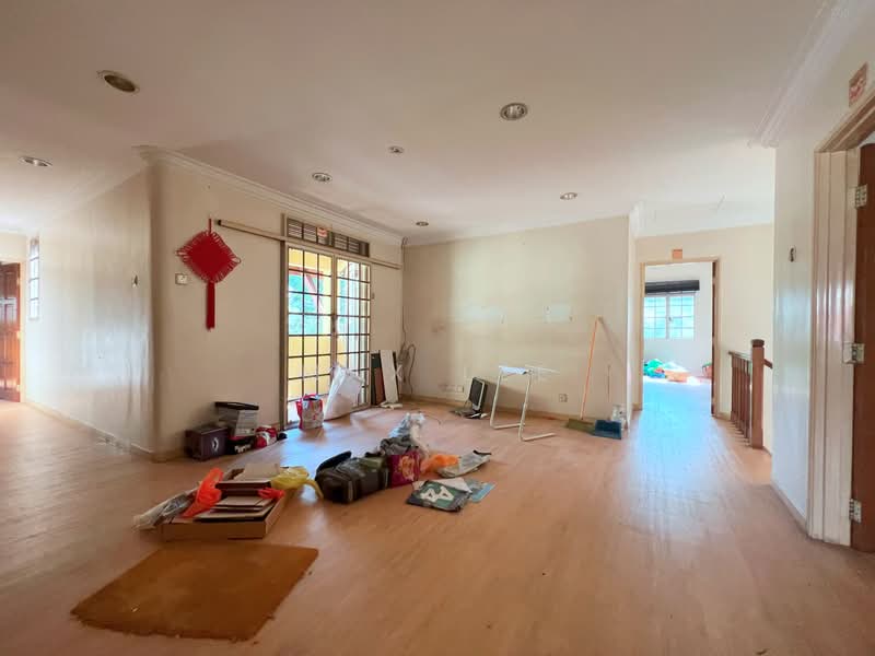2-storey Terraced House for Sale in Alam Damai (Cheras) - Max Lee - Living Room - PropertyGuru.com.my