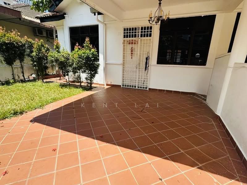 Rumah Berkembar untuk Dijual di Batu Ferringhi (Penang) - Kent Lai - PropertyGuru.com.my