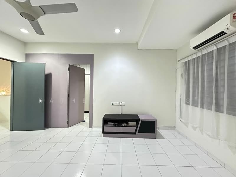 2-storey Terraced House for Rent in Rawang (Selangor) - Katherine Leong - Living Room - PropertyGuru.com.my