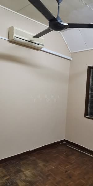 2-storey Terraced House for Sale in Alam Damai (Cheras) - Angel Yeoh - Bedroom - PropertyGuru.com.my