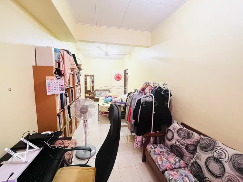 2-storey Terraced House for Sale in Alam Damai (Cheras) - Angel Yeoh - Bedroom - PropertyGuru.com.my
