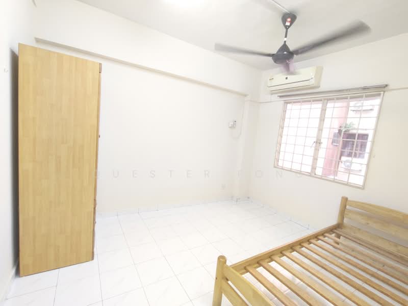 Apartment for Rent at 1C Pinang - Quester Fong - Bedroom 2 - PropertyGuru.com.my