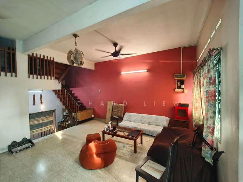 2-storey Terraced House for Sale in SS1 (Petaling Jaya) - Richard Liew - Living Room - PropertyGuru.com.my