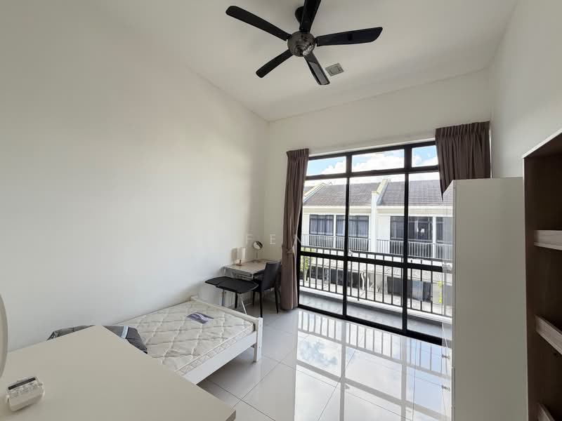 Terraced House for Sale in Johor Bahru (Johor) - Lifen . - Bedroom - PropertyGuru.com.my