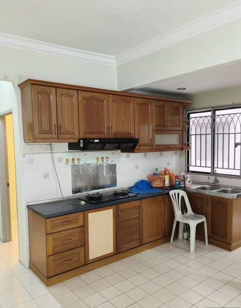 Apartment for Sale at Vista Bayu - Zackinn Hoi - Kitchen - PropertyGuru.com.my