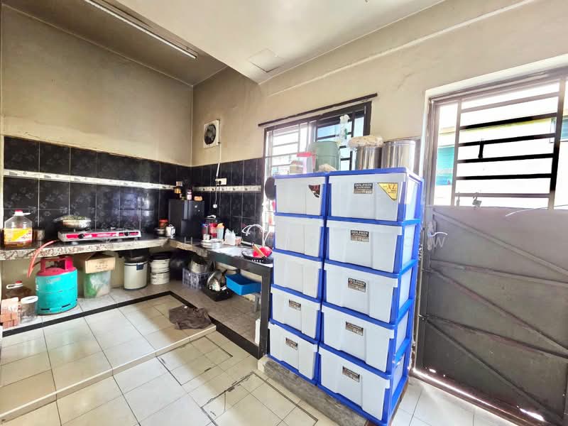 2-storey Terraced House for Sale in Iskandar Puteri (Nusajaya) (Johor) - Katherine Leow - Kitchen - PropertyGuru.com.my