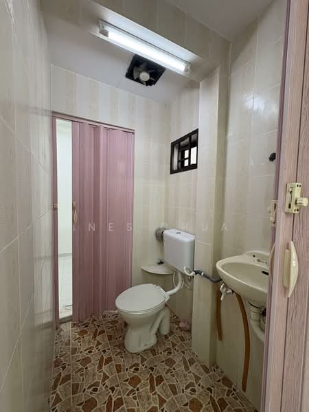 1-storey Terraced House for Sale in Johor Bahru (Johor) - Ines Chua - Bathroom - PropertyGuru.com.my